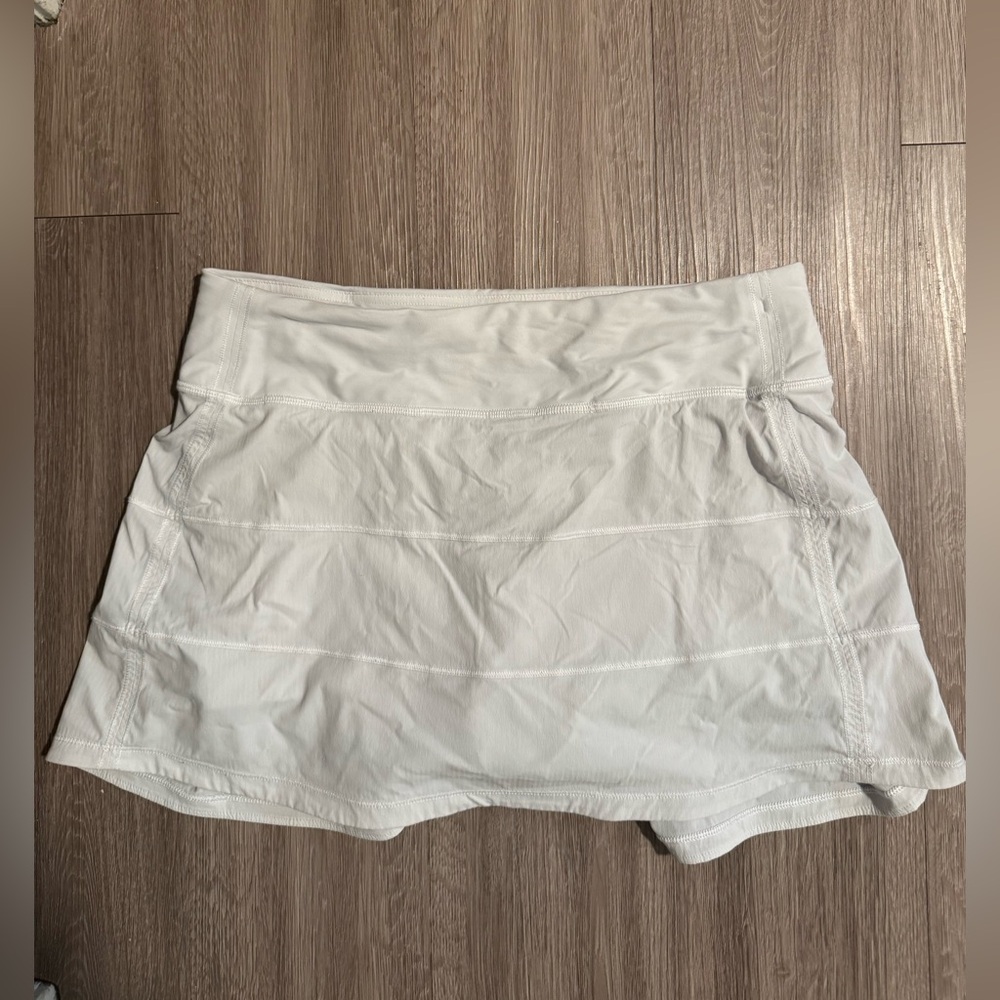 White lululemon tennis skirt